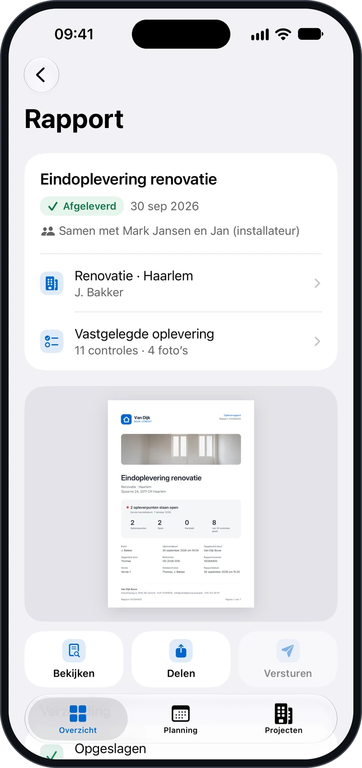 Het scherm Rapport met de status Afgeleverd, een voorbeeld van de pdf en de knoppen Bekijken, Delen en Versturen